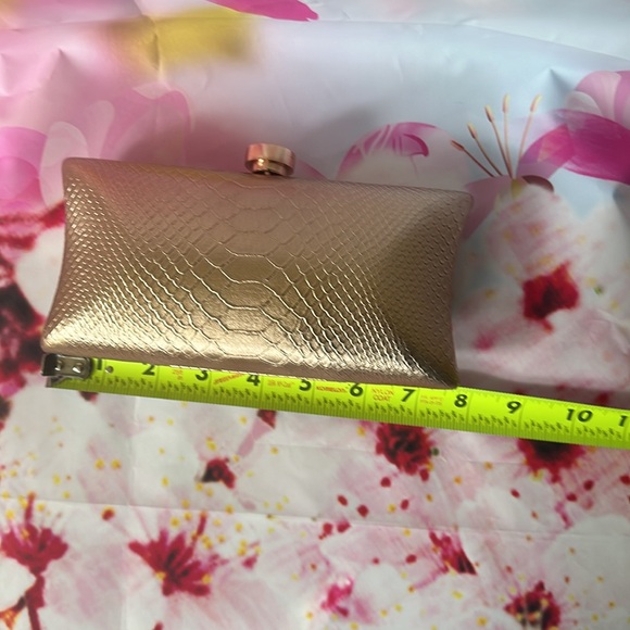 Vince Camuto Rose Gold Clutch - Picture 6 of 9